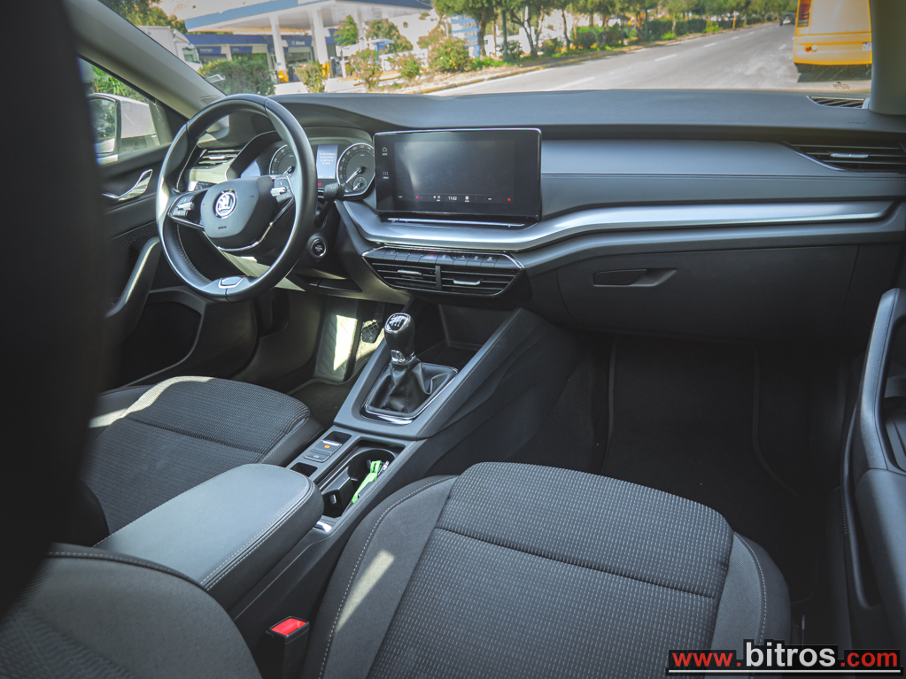 Skoda Octavia 2022 GRAND COUPE 1.5 ACT TSI 150Hp!!! ΕΛΛΗΝΙΚΟ +BOOK EUR6 — φωτογραφία 4