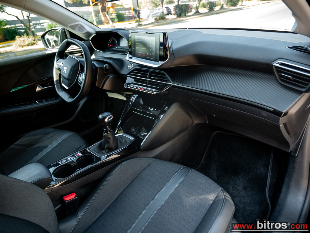 Peugeot 208 2022 1.2 100HP ALLURE BUSINESS — φωτογραφία 4