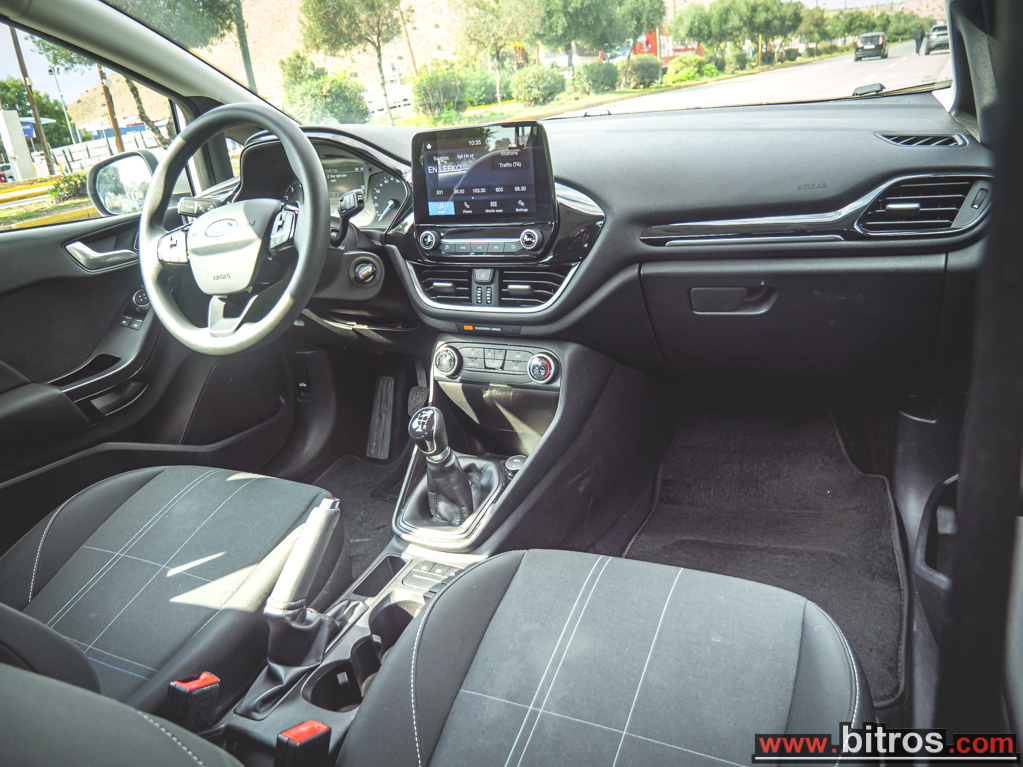 Ford Fiesta 2019 1.1 ΒΕΝΖΙΝΗ 85HP Business Class — φωτογραφία 4