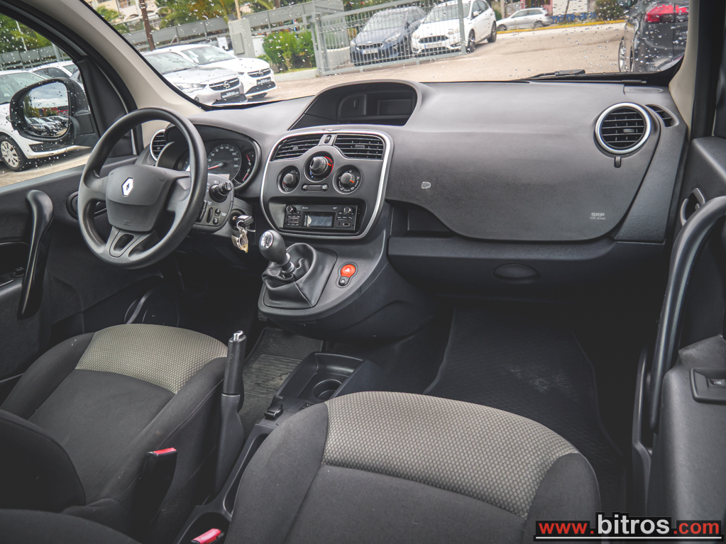 Renault Kangoo 2019 5ΘΕΣΙΟ ΙΧ ΜΕ ΔΥΝΑΤΟΤΗΤΑ ΜΕΤΑΤΡΟΠΗΣ ΣΕ ΕΠΑΓΓΕΛΜΑΤΙΚΟ — φωτογραφία 4