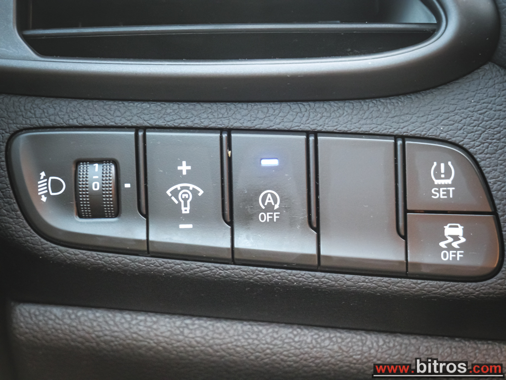 Hyundai i 30 2021 cw Trend Mild-Hybrid 1.6 CRDi 100KW AT7 E6d — φωτογραφία 31