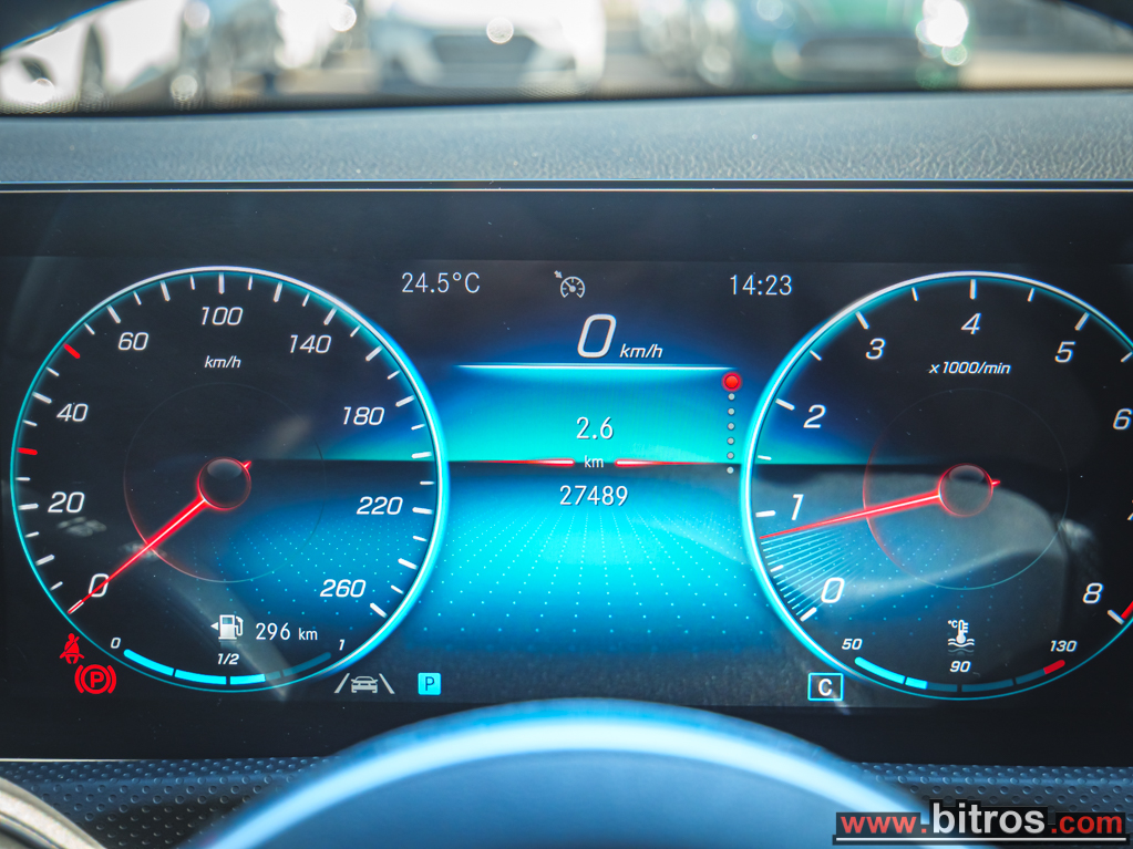 Mercedes-Benz A 200 2022 AMG LINE PANORAMA 163HP NIGHT PACK — φωτογραφία 33