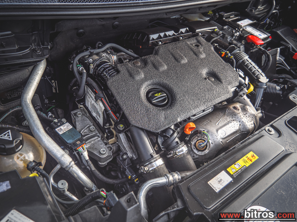 Opel Grandland X 2021 INNOVATION 1.5T ECOTEC DIESEL 130HP — φωτογραφία 33