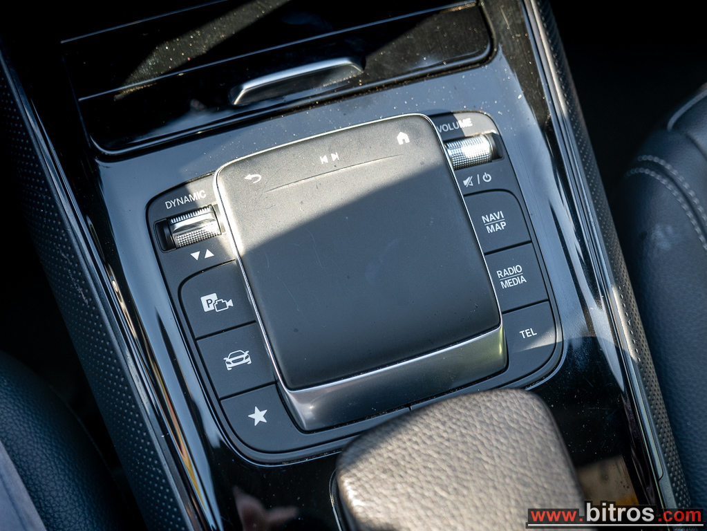 Mercedes-Benz GLA 250 2022 ΕΛΛΗΝΙΚΟ 250e 1.3 (218Hp) EQ Power 8G-DCT — φωτογραφία 34