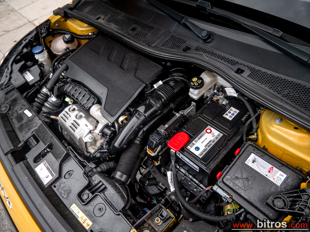 Peugeot 208 2021 GT LINE 1.2 ΜΕ 130 ΙΠΠΟΥΣ!!! ΑΥΤΟΜΑΤΟ! — φωτογραφία 37