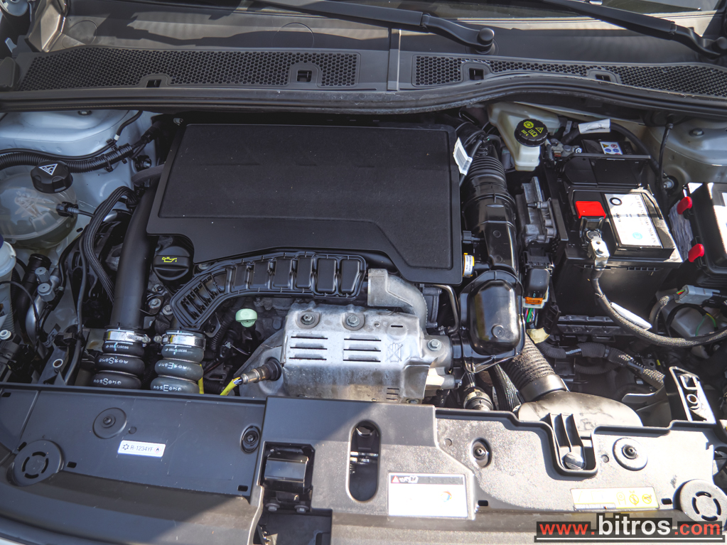 Peugeot 208 2021 1.2 100HP ALLURE BUSINESS — φωτογραφία 34