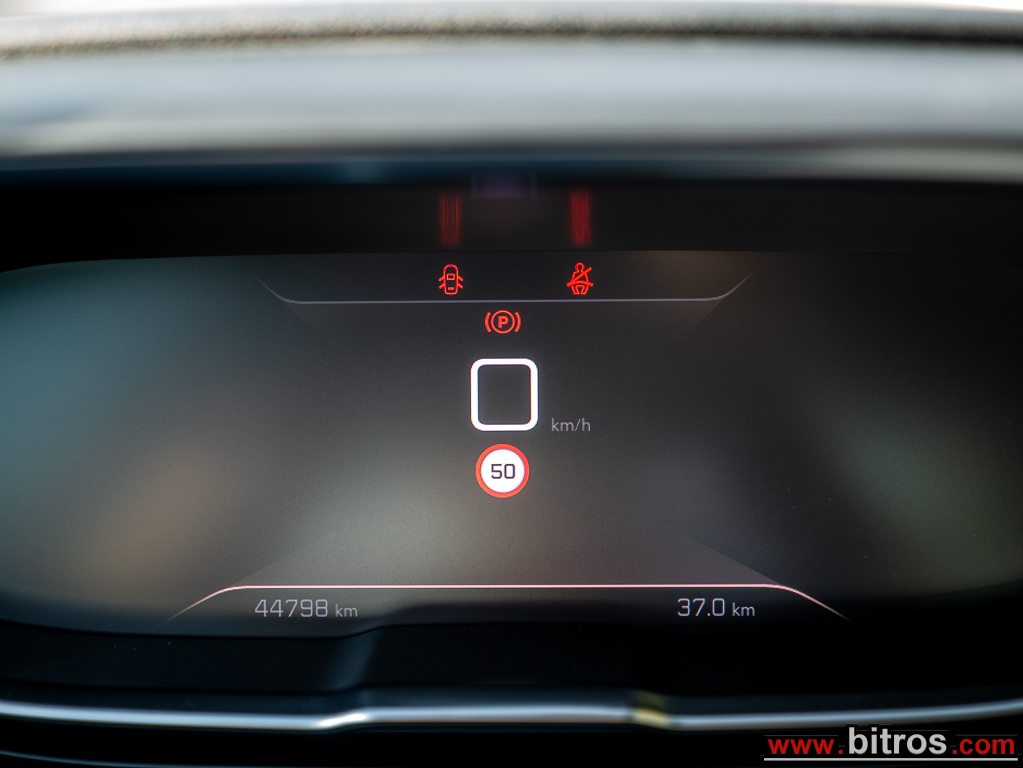 Peugeot 3008 2022 GT +ΟΡΟΦΗ FACE LIFT 44.000Km!! 130HP — φωτογραφία 39
