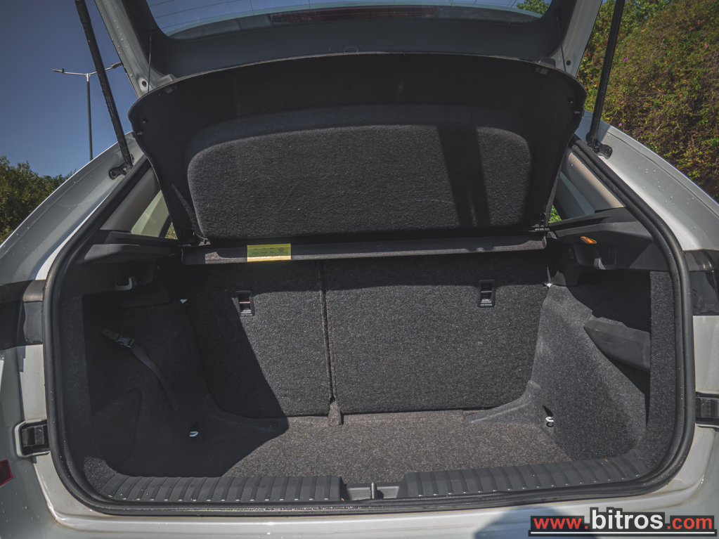 Skoda Kamiq 2023 AYTOMATO 1.0 TSI 110HP -GR — φωτογραφία 37