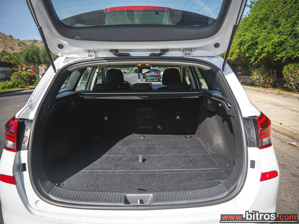 Hyundai i 30 2021 cw Trend Mild-Hybrid 1.6 CRDi 100KW AT7 E6d — φωτογραφία 40