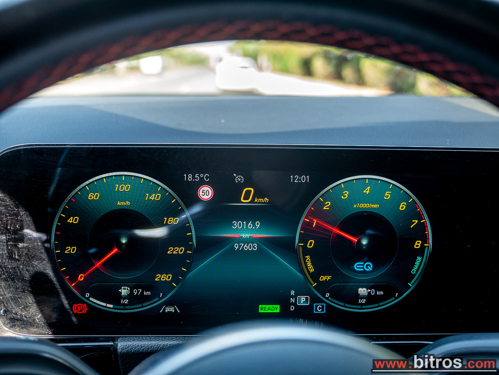 Mercedes-Benz GLA 250 2022 e AMG LINE AUTOMATIC ΕΛΛΗΝΙΚΟ — φωτογραφία 40