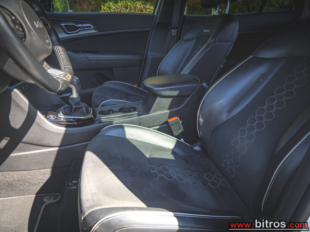 Kia Sportage 2022 GT-Line Premium 1.6 CRDi 136PS — φωτογραφία 5
