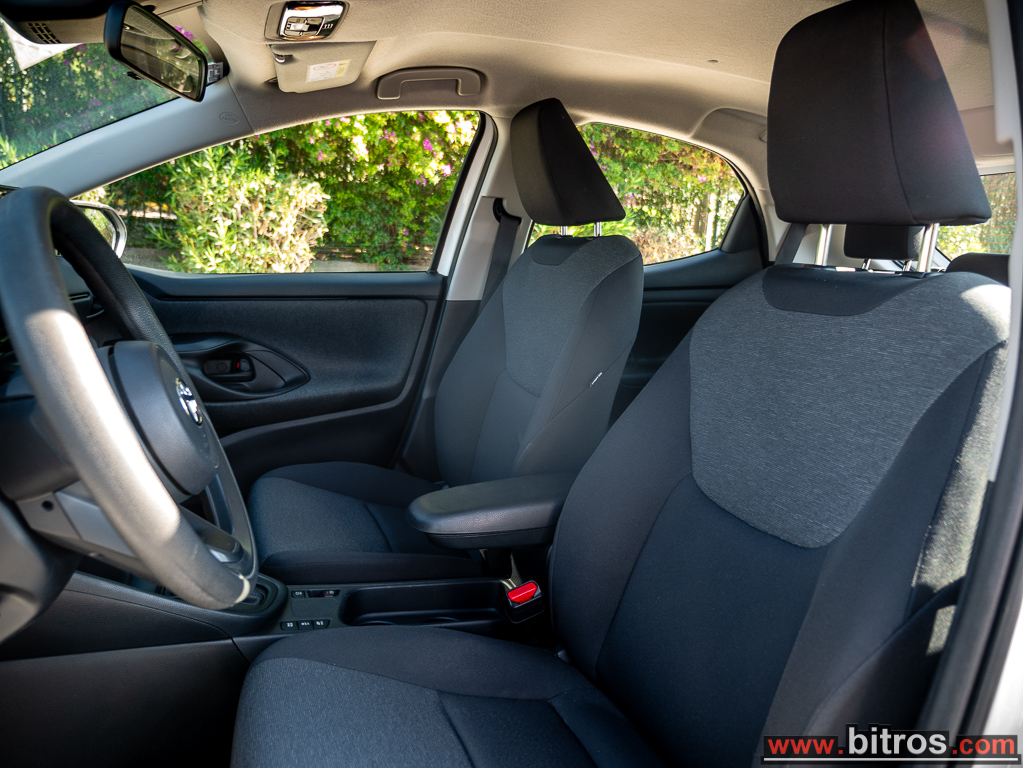 Toyota Yaris 2022 HDF HYBRID — φωτογραφία 5