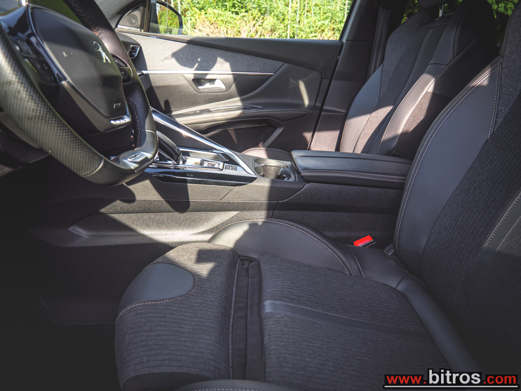 Peugeot 5008 2021 7-ΘΕΣΙΟ! GT LINE PANORAMA ΑΥΤΟΜΑΤΟ! 1.2 ΒΕΝΖΙΝΗ 130HP! — φωτογραφία 5