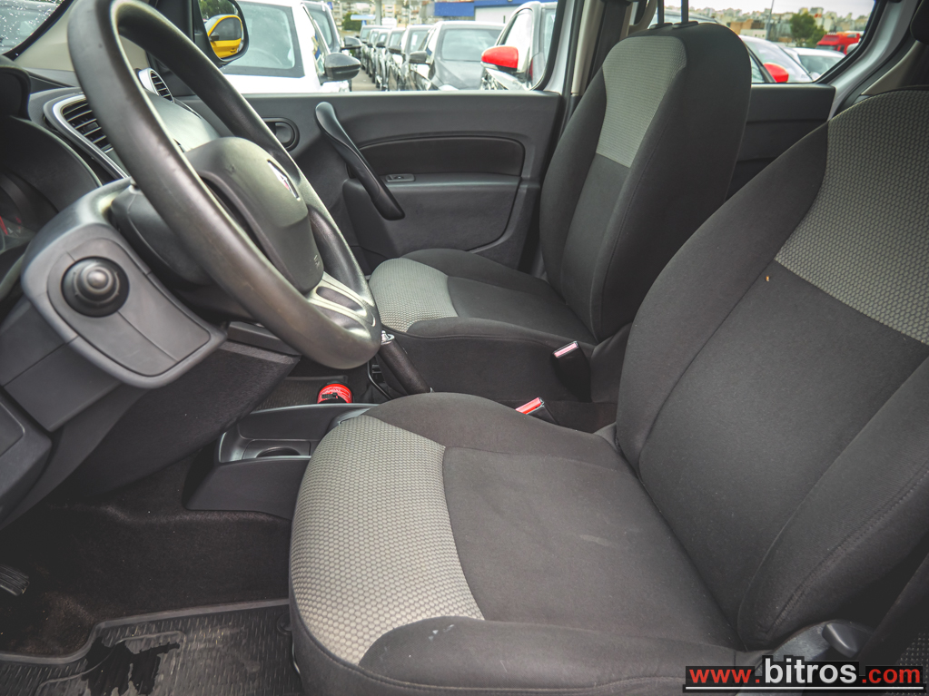 Renault Kangoo 2019 5ΘΕΣΙΟ ΙΧ ΜΕ ΔΥΝΑΤΟΤΗΤΑ ΜΕΤΑΤΡΟΠΗΣ ΣΕ ΕΠΑΓΓΕΛΜΑΤΙΚΟ — φωτογραφία 5