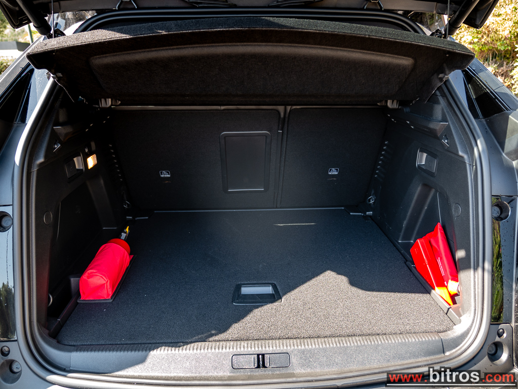 Peugeot 3008 2022 GT +ΟΡΟΦΗ FACE LIFT 44.000Km!! 130HP — φωτογραφία 42