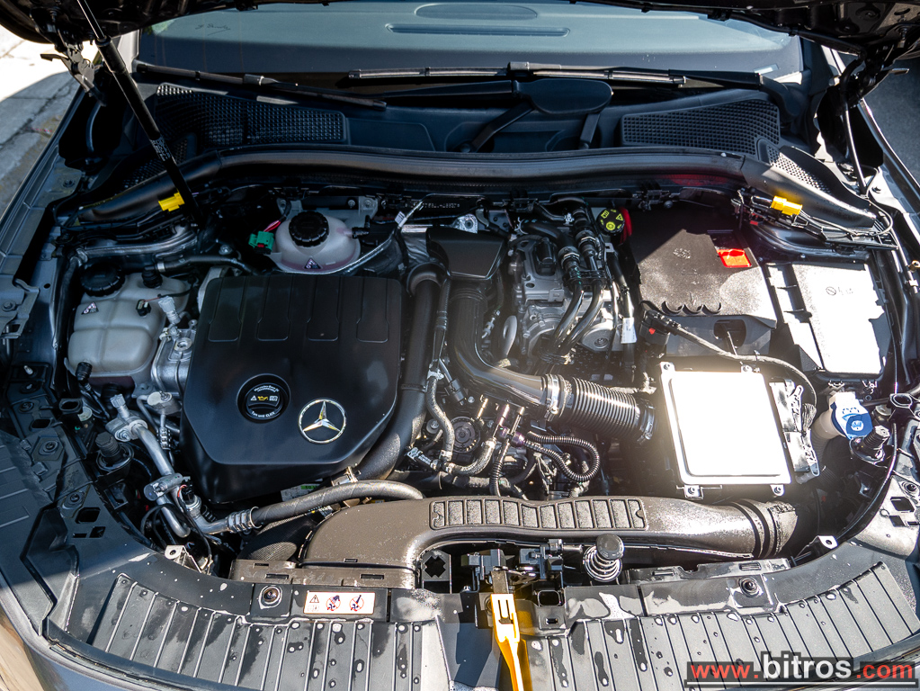 Mercedes-Benz GLA 250 2022 ΕΛΛΗΝΙΚΟ 250e 1.3 (218Hp) EQ Power 8G-DCT — φωτογραφία 43