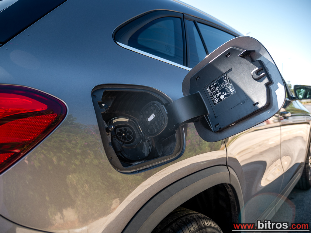 Mercedes-Benz GLA 250 2022 ΕΛΛΗΝΙΚΟ 250e 1.3 (218Hp) EQ Power 8G-DCT — φωτογραφία 46