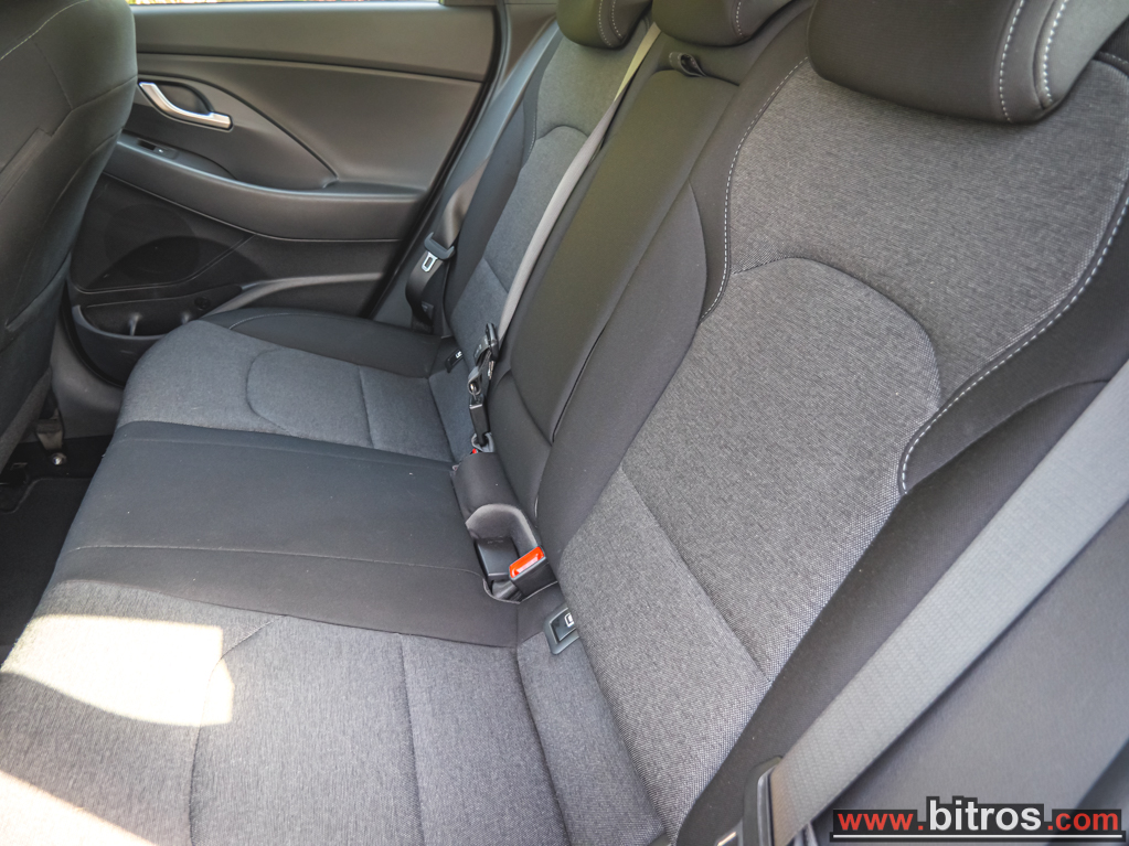 Hyundai i 30 2021 cw Trend Mild-Hybrid 1.6 CRDi 100KW AT7 E6d — φωτογραφία 6