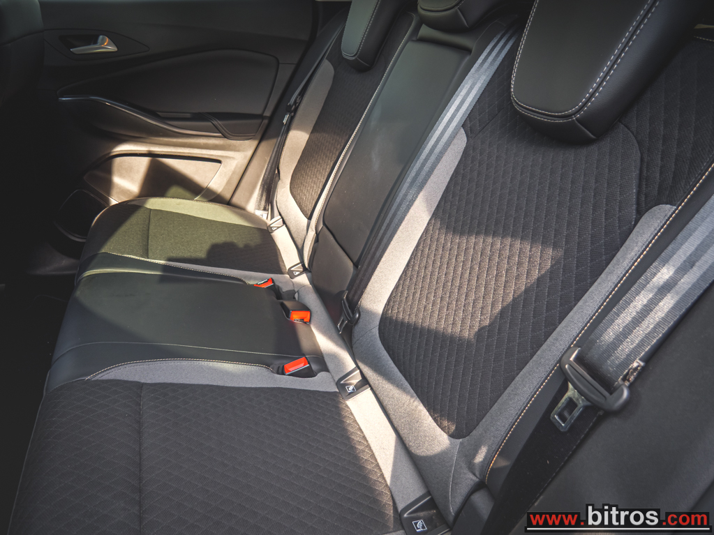 Opel Grandland X 2021 INNOVATION 1.5T ECOTEC DIESEL 130HP — φωτογραφία 6