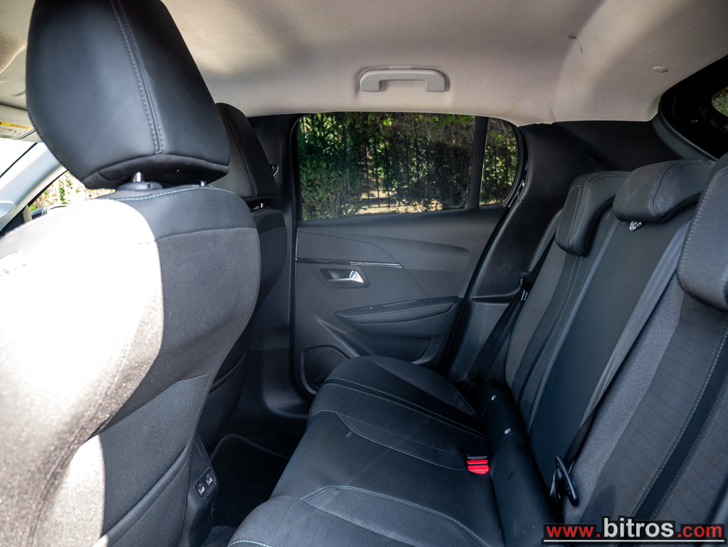 Peugeot 208 2022 1.2 100HP ALLURE BUSINESS — φωτογραφία 7