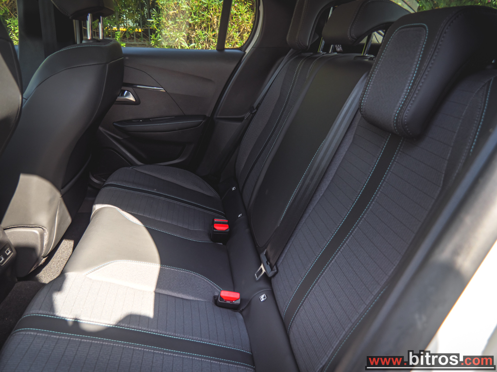 Peugeot 208 2021 1.2 100HP ALLURE BUSINESS — φωτογραφία 6