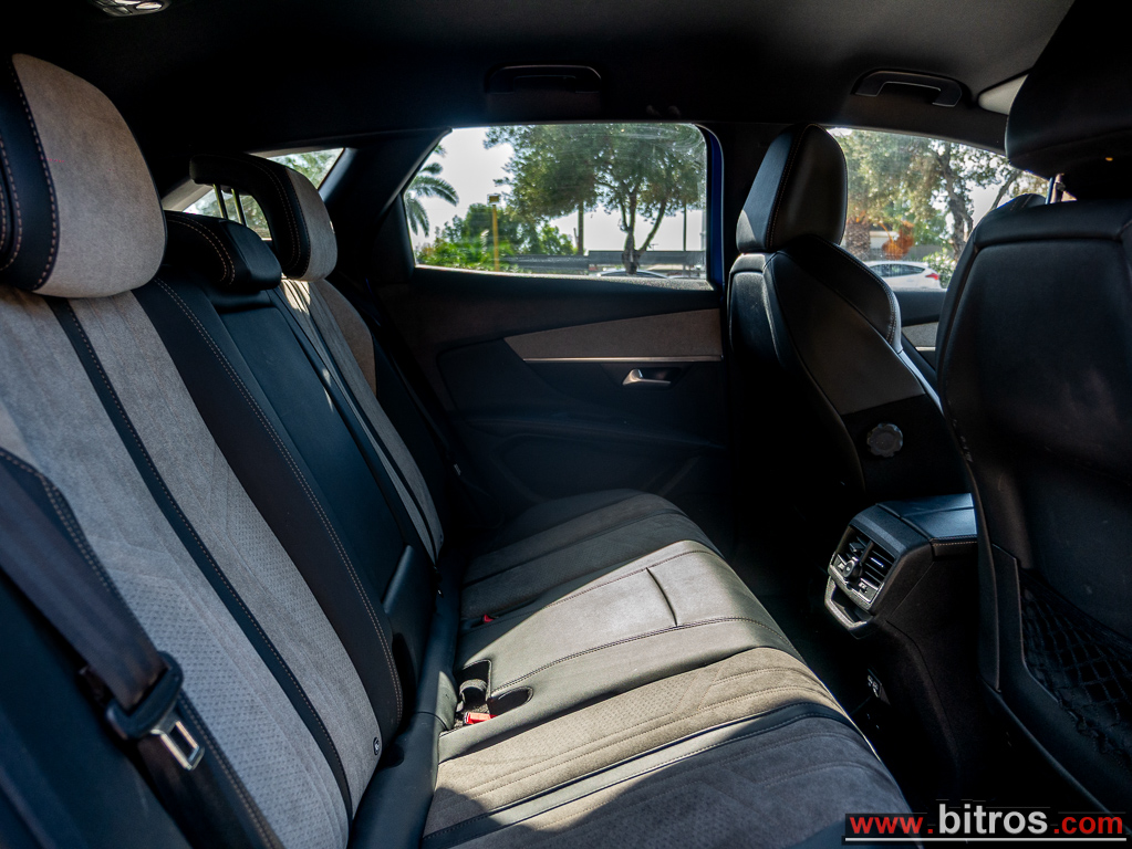 Peugeot 3008 2021 GT-LINE 4×4 300HP HYBRID-4 1.6 e-EAT8 Plug In Hybrid — φωτογραφία 8