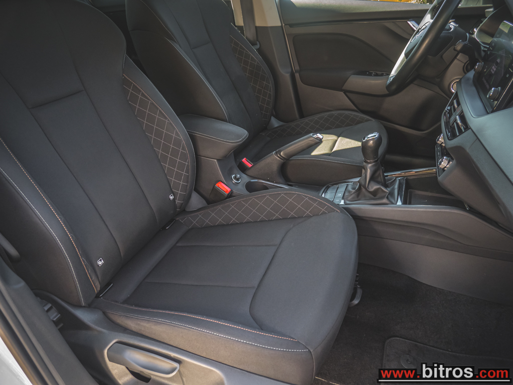 Skoda Kamiq 2023 AYTOMATO 1.0 TSI 110HP -GR — φωτογραφία 8