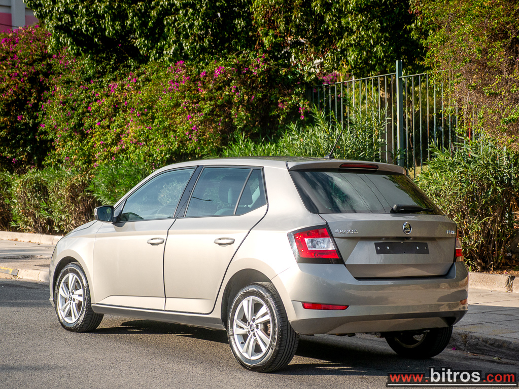 Skoda Fabia 2019 1.0 TSI 95HP AMBIENTE 5Θ — φωτογραφία 10