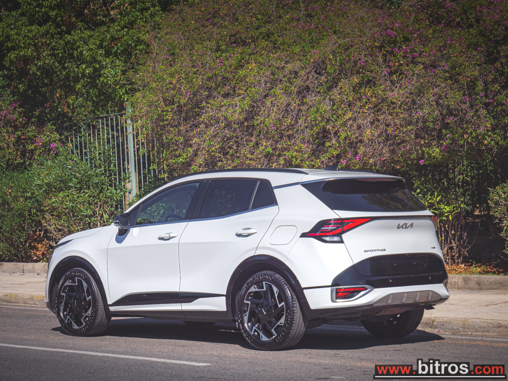 Kia Sportage 2022 GT-Line Premium 1.6 CRDi 136PS — φωτογραφία 10